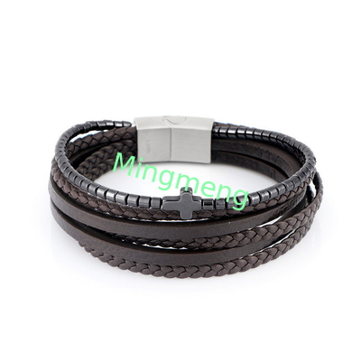 Nuevo brazalete de cuero de acero inoxidable para hombres, brazalete versátil personalizado de moda europeo y estadounidense