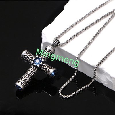 Explosivo retro de acero inoxidable fundido cruz de zircón punk nuevo colgante de moda