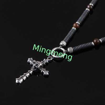 Colgante de la cruz de la calavera de acero inoxidable, europeo y americano transfronterizo de moda novio collar colgante etiqueta