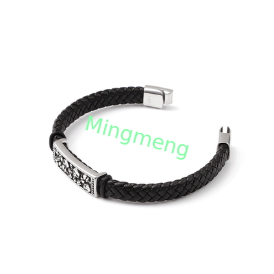 Expresa tu individualidad con nuestro brazalete de cráneo de acero inoxidable resistente a la corrosión y fuerte