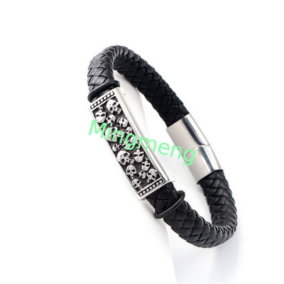 Expresa tu individualidad con nuestro brazalete de cráneo de acero inoxidable resistente a la corrosión y fuerte