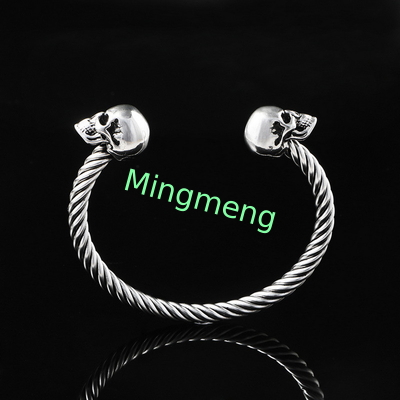 Poderosa apertura doble cráneo acero inoxidable alambre retorcido brazalete explosivo para hombres